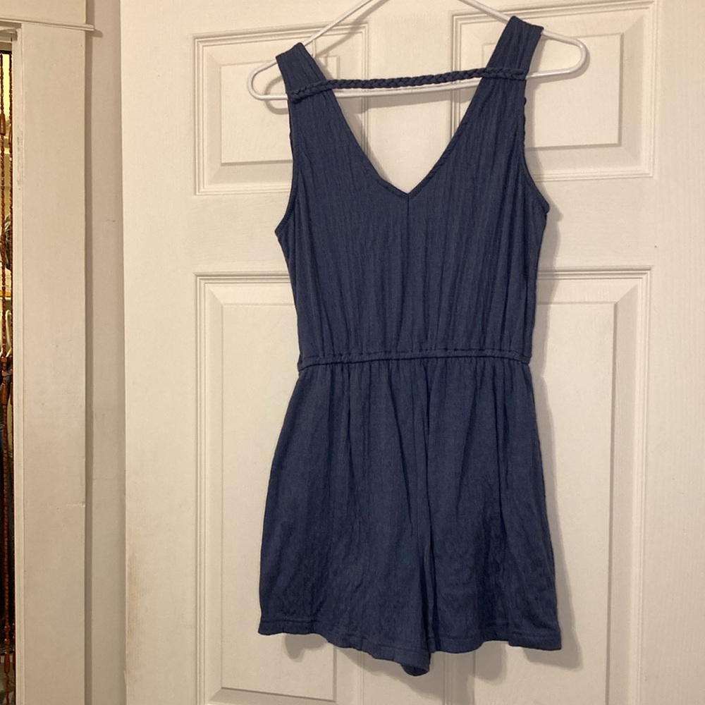 Universal Thread Blue Romper - Picture 3 of 8